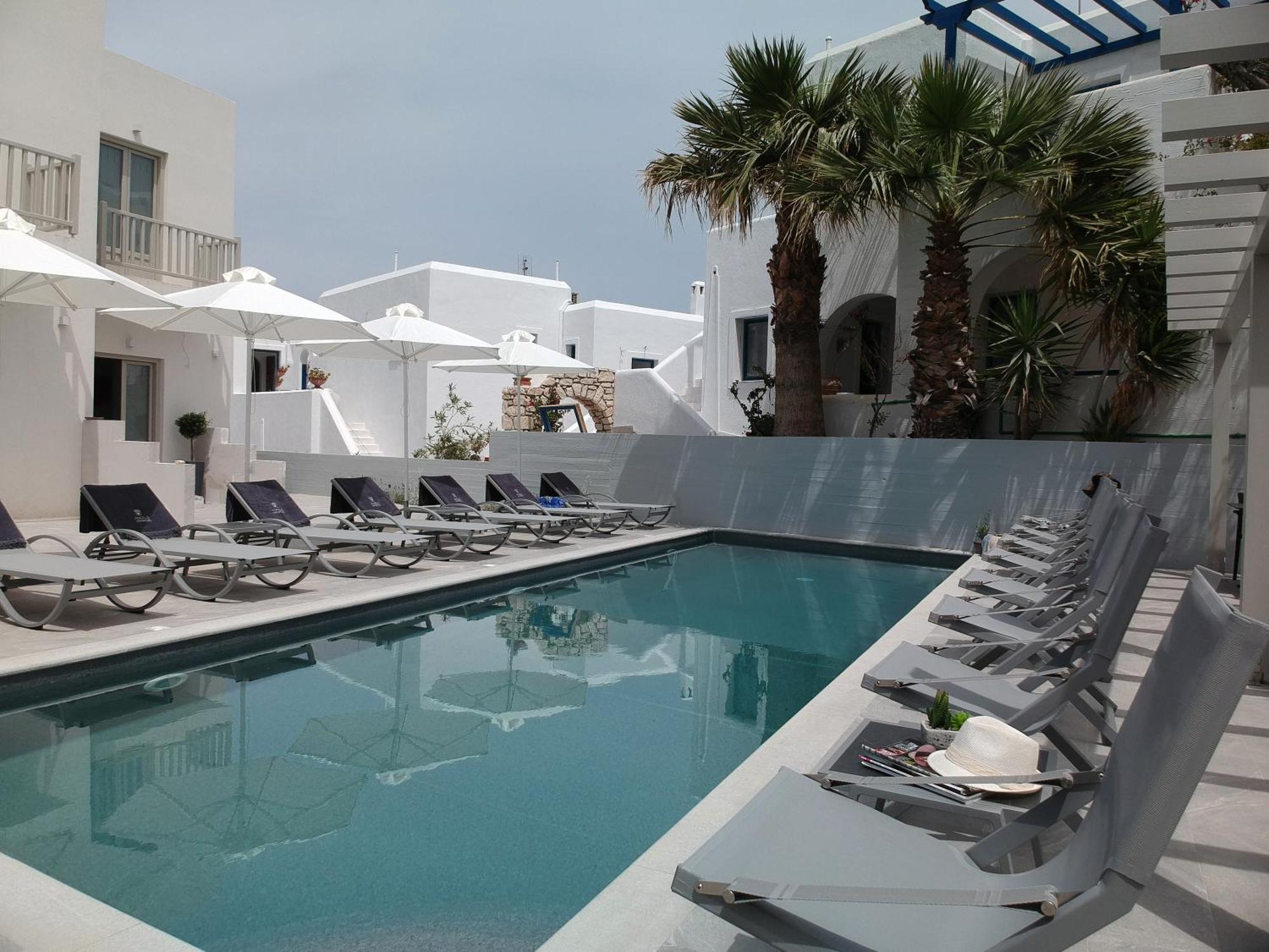 נאוסה Angels Pillow Luxury Boutique Residence - Adults Only מראה חיצוני תמונה